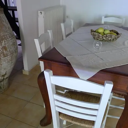 Villa Goitia Marathias (Fokida)